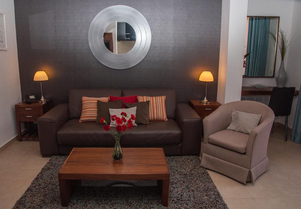 Club Salina Wharf Aparthotel Qawra Room photo